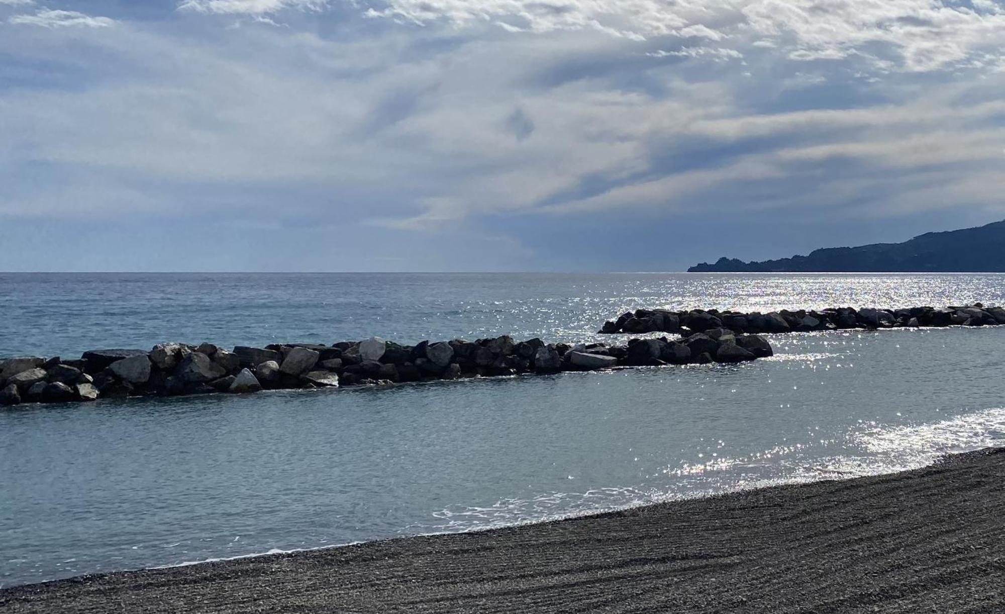 Attico Fronte Mare Residenza Matilde Apartment Chiavari Exterior photo