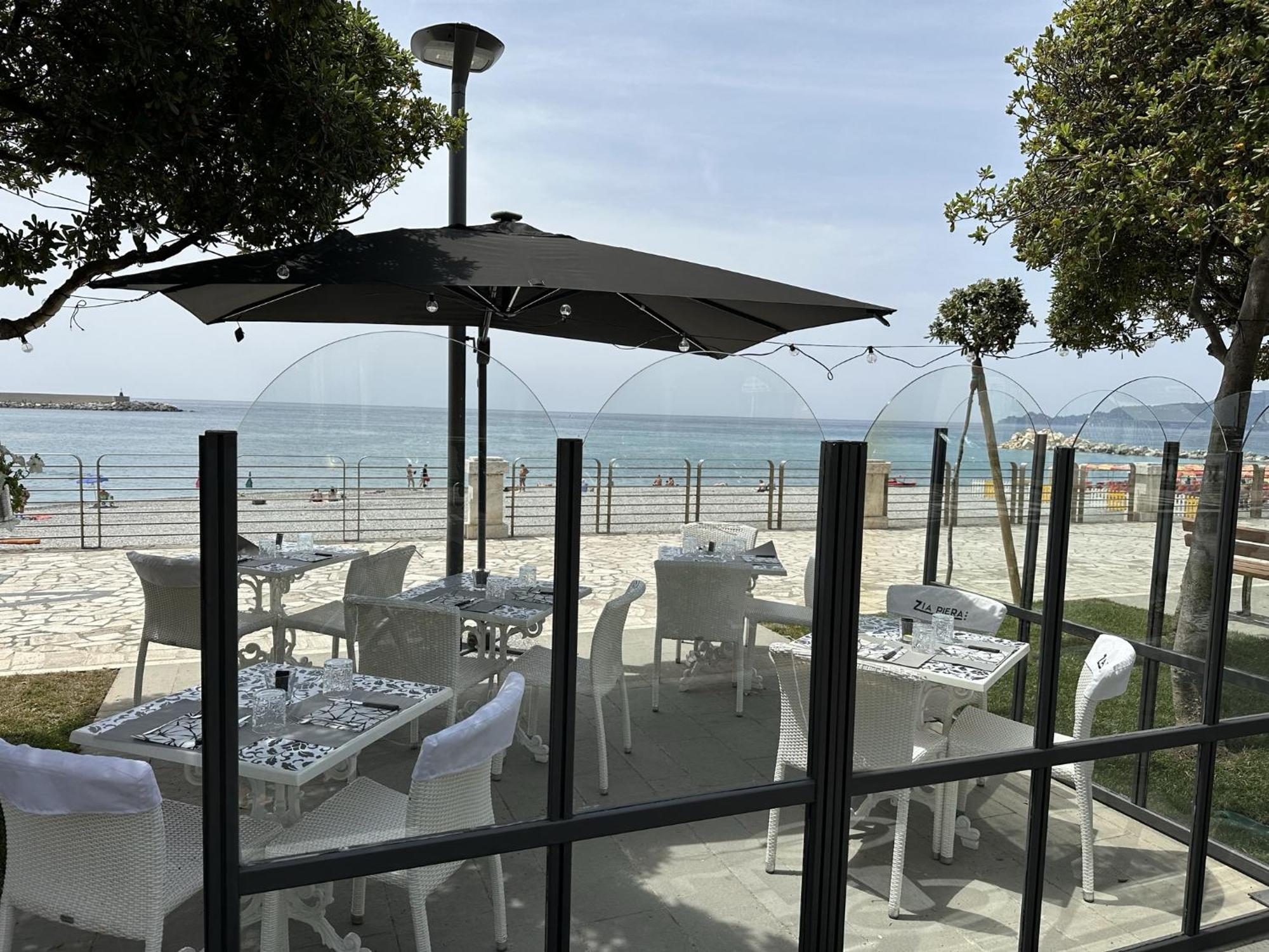 Attico Fronte Mare Residenza Matilde Apartment Chiavari Exterior photo